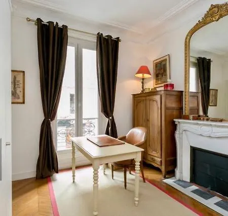 Charming Bedroom-2